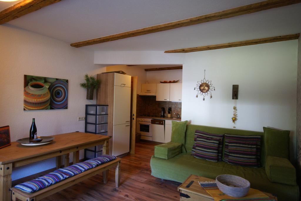 Apart Via Claudia Augusta Apartment Ried im Oberinntal Exterior foto
