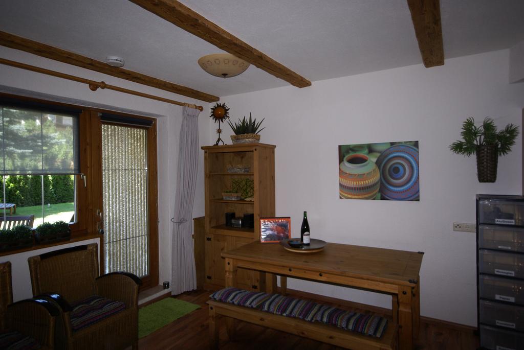 Apart Via Claudia Augusta Apartment Ried im Oberinntal Exterior foto